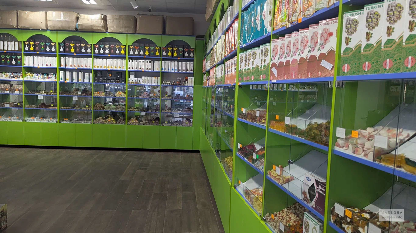 Восточные сладости в магазине Beyzade Confectionery