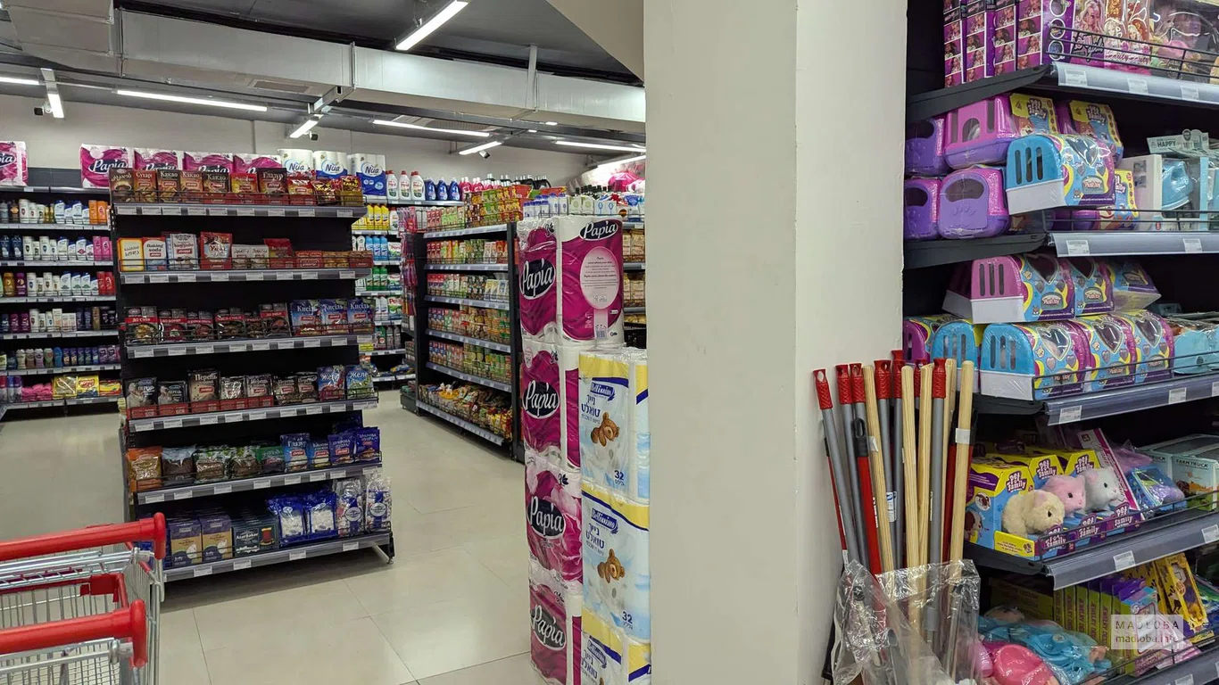 В супермаркете Billion на Багратиони