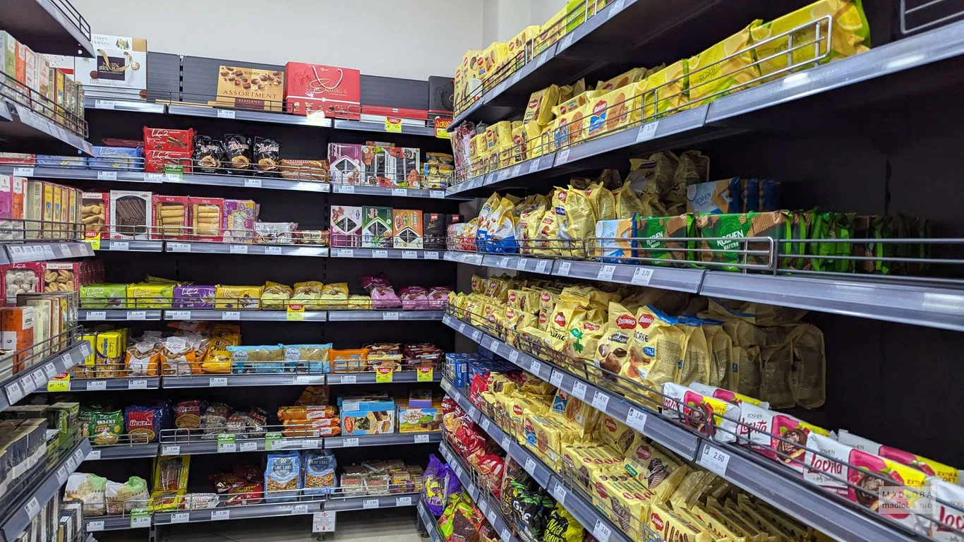Супермаркет Billion на Химшиашвили 1, Батуми 🛒 Продукты, снеки, напитки