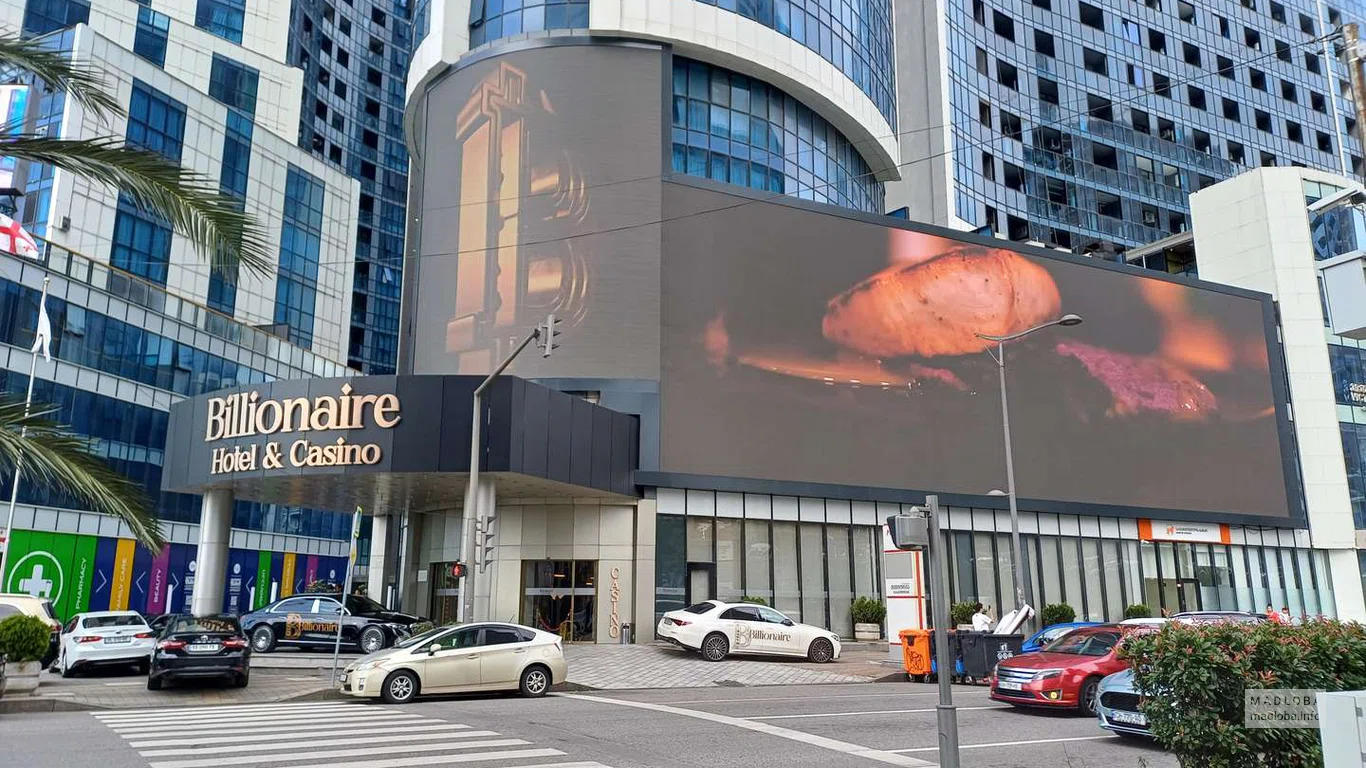 Billionaire Hotel & Casino