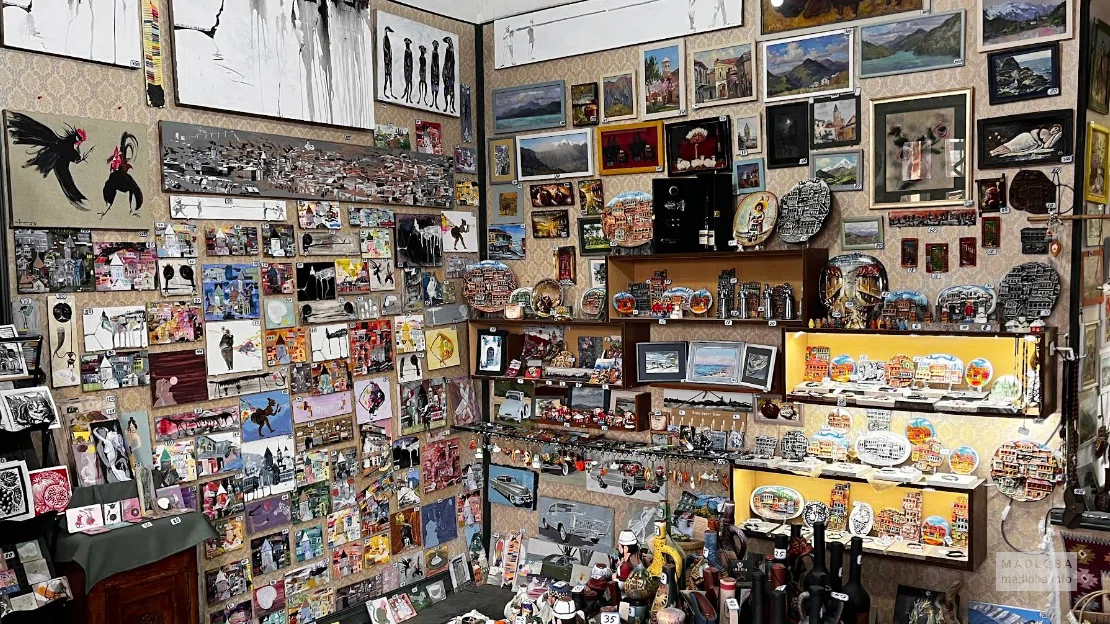 Bok-Art Souvenir Store