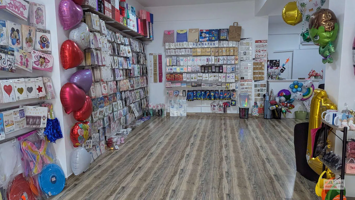 Декор для праздников и шарики