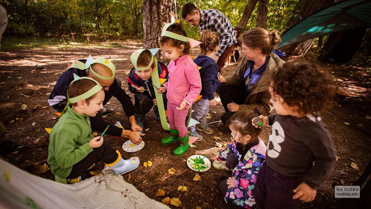 Лесной детский сад Bunebare Forest Kindergarten в Тбилиси