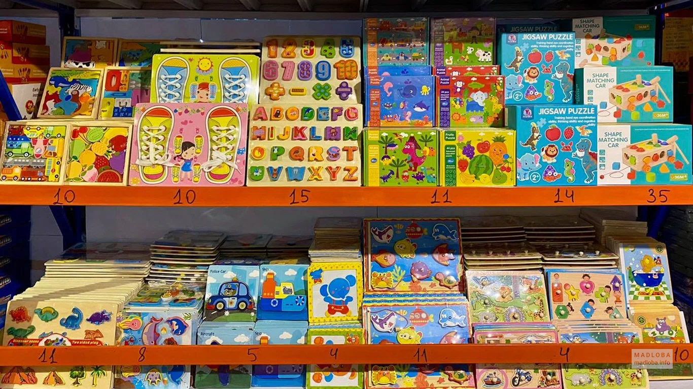 Развивающие игрушки для детей в магазине Буратино