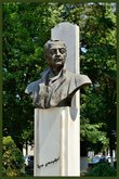 Бюст Звиада Гамсахурдиа (бульвар)