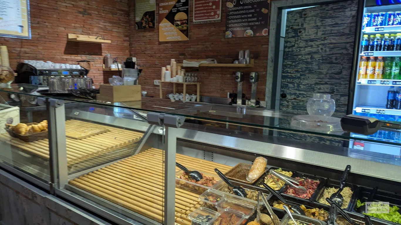 Барная зона кафе Gisheri