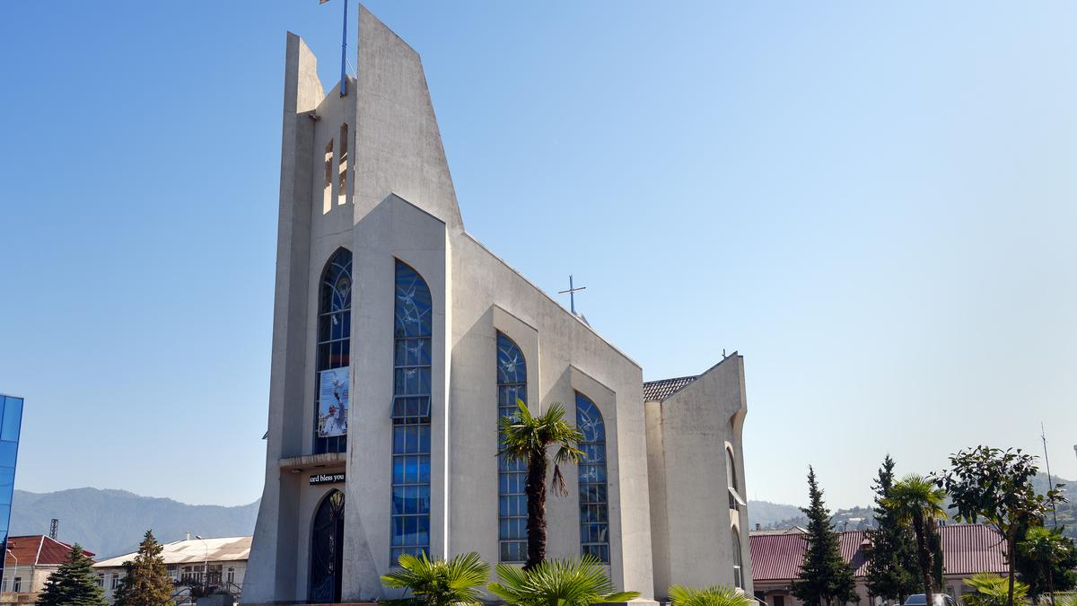 Католическая церковь Святого Духа в Батуми