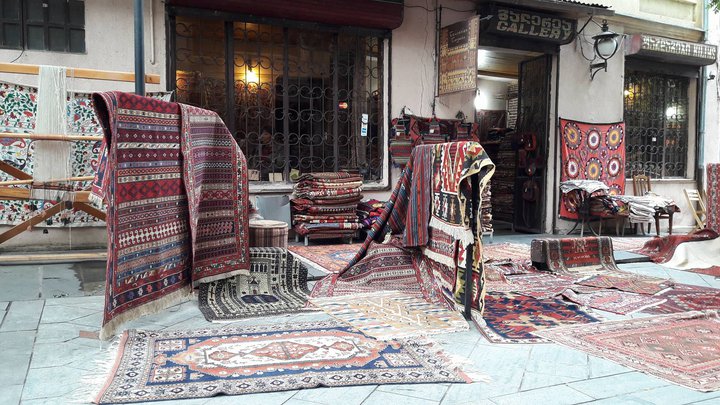 Caucasian Carpets Gallery
