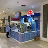 Магазин мороженого Tolia на Леха и Марии Качинских
