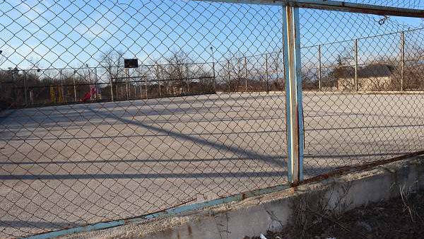 Children's playground (Baratashvili St.)