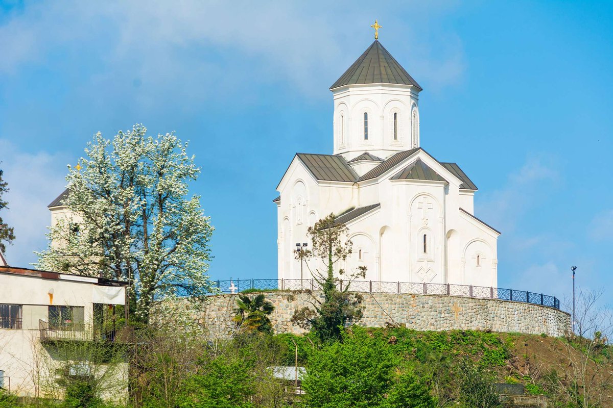 Church-of-St-George-in-ozurgeti.original