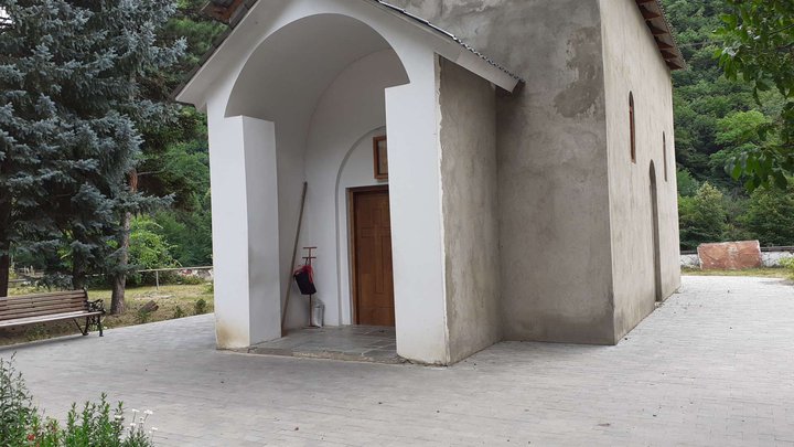 Church and Chapel of St. George (Rustaveli St. 16)