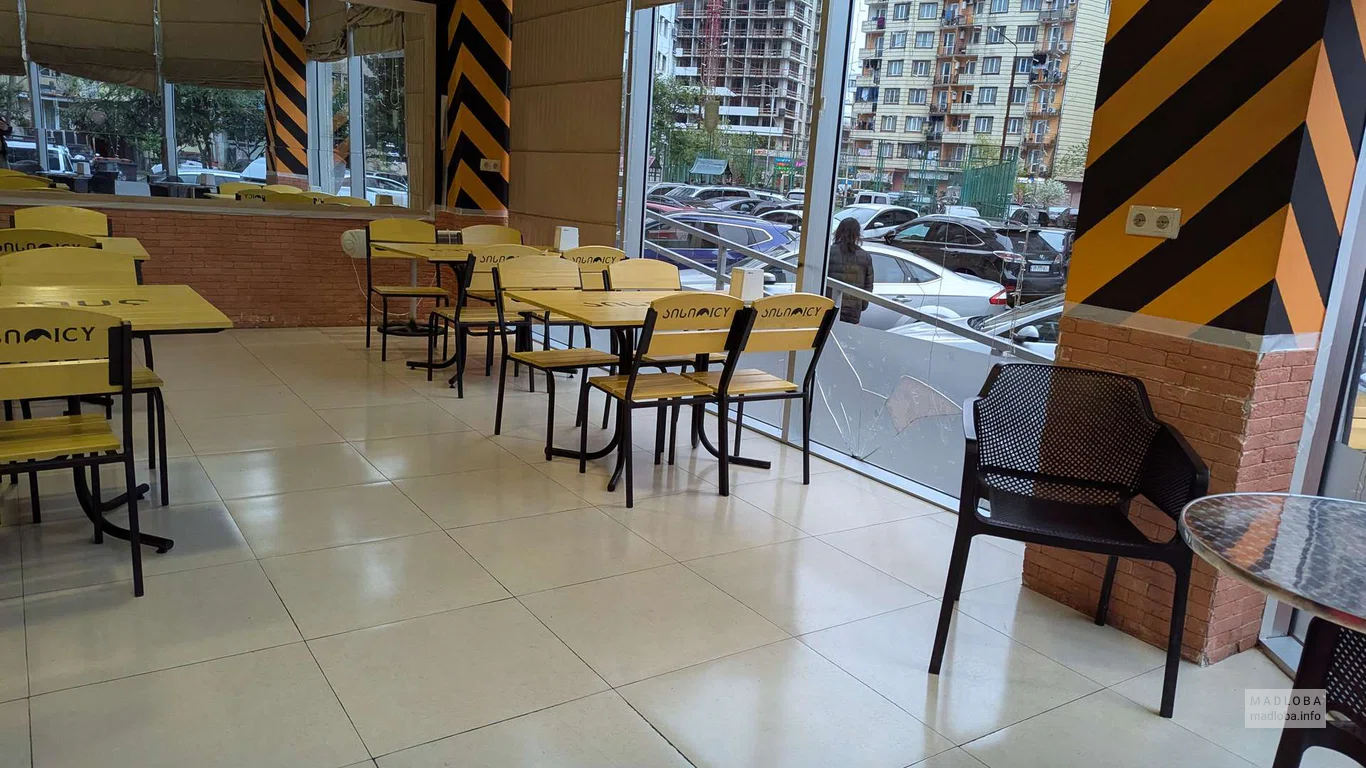 Столики в City Grill Shawarma