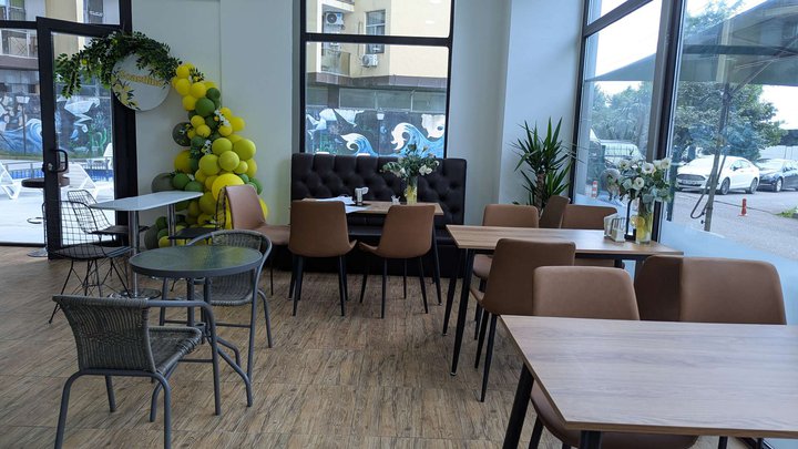 სანაპირო_კაფე