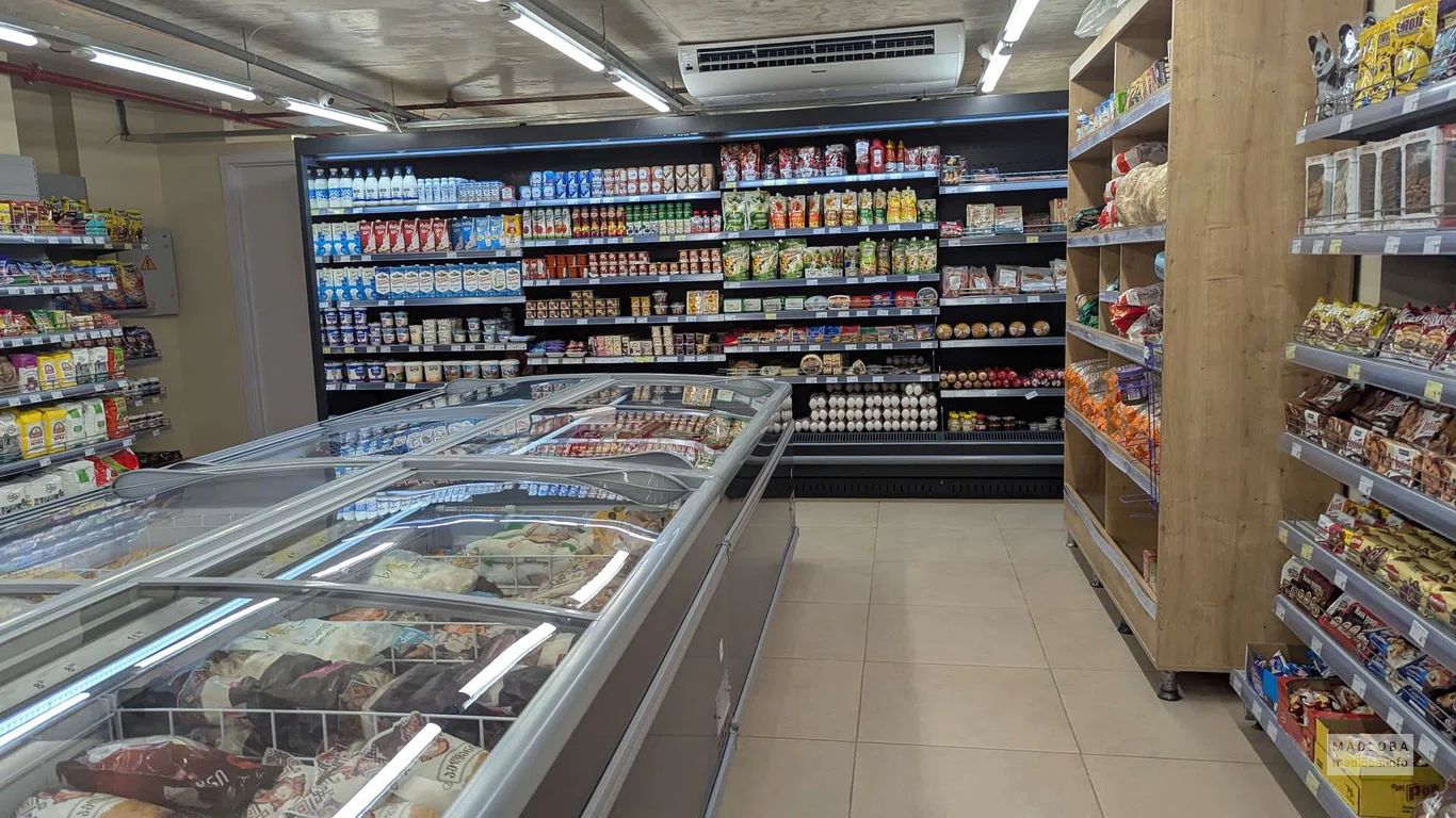 Продукты в продаже магазина Daily