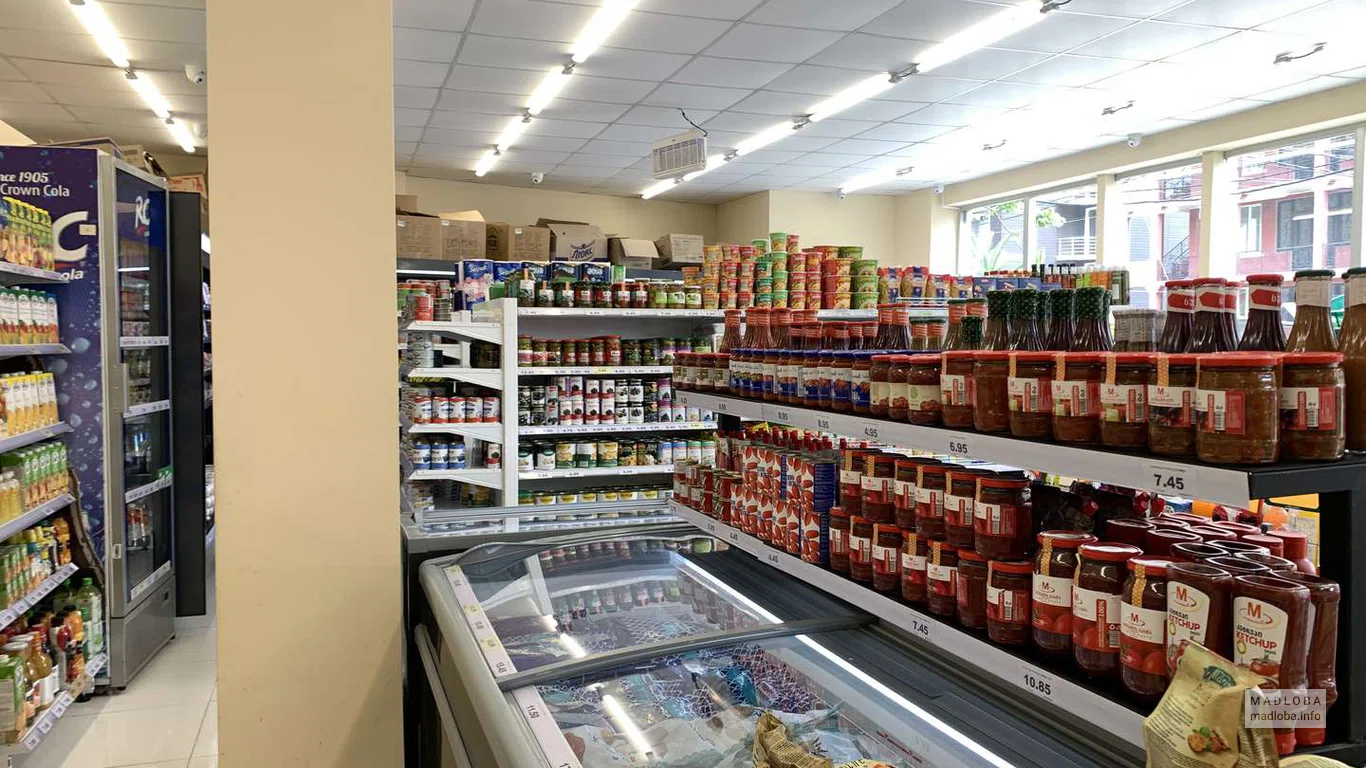 Daily — круглосуточный супермаркет на улице Ангиса 36