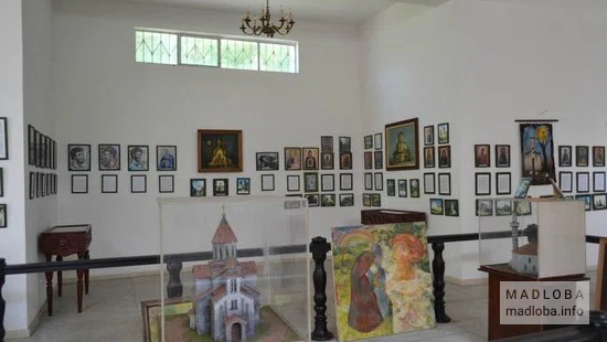 Экспонаты Музея религии им. Давида Комахидзе