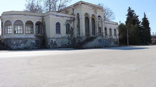 Dedoplis-Tskaro railway station