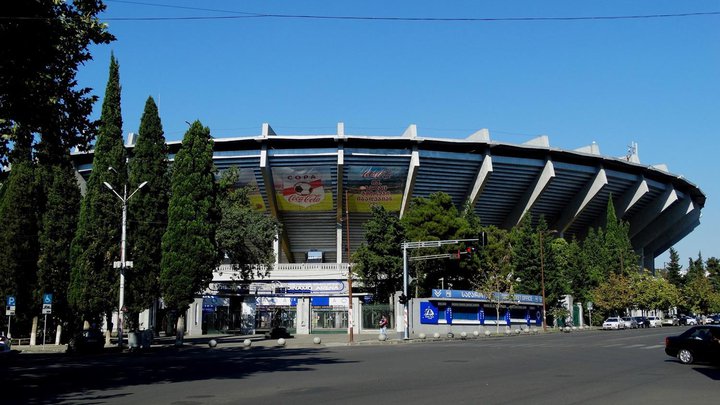 Стадион "Динамо Арена"