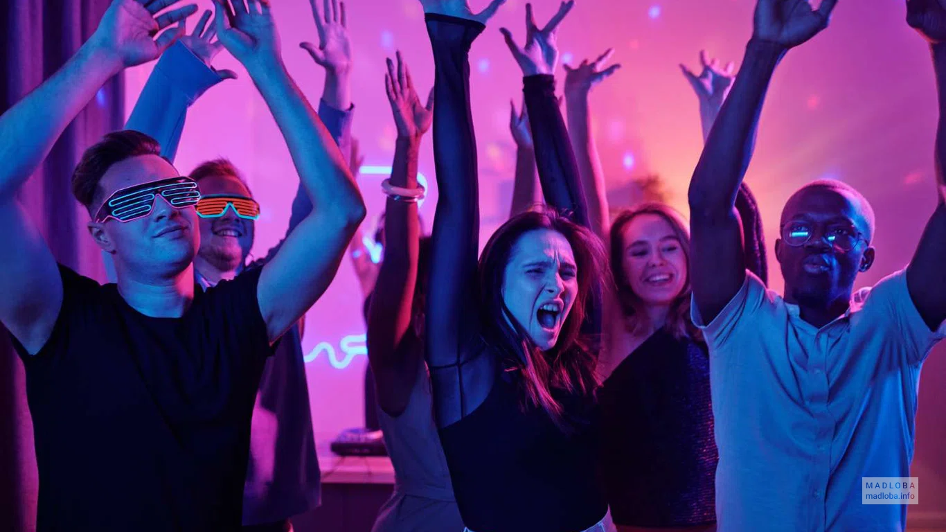 Диско-клуб Face Club в Тбилиси