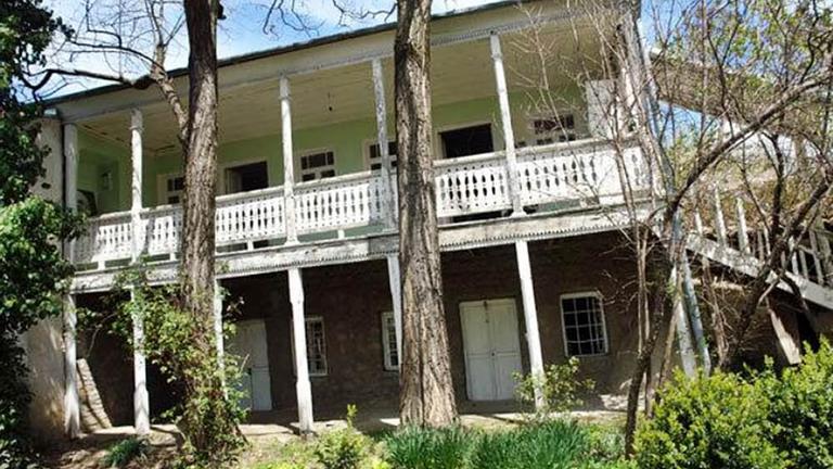 გიორგი ლეონიძის სახლ-მუზეუმი