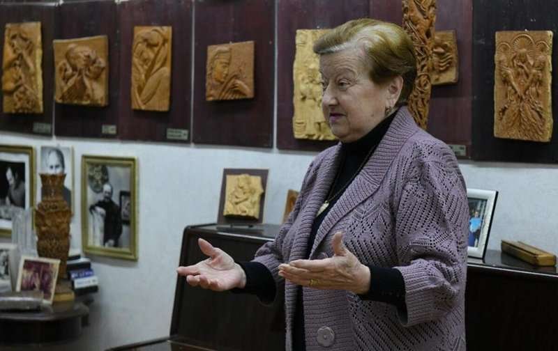 Arsen Pochkhua House Museum - a staff member talks about the life of the artist