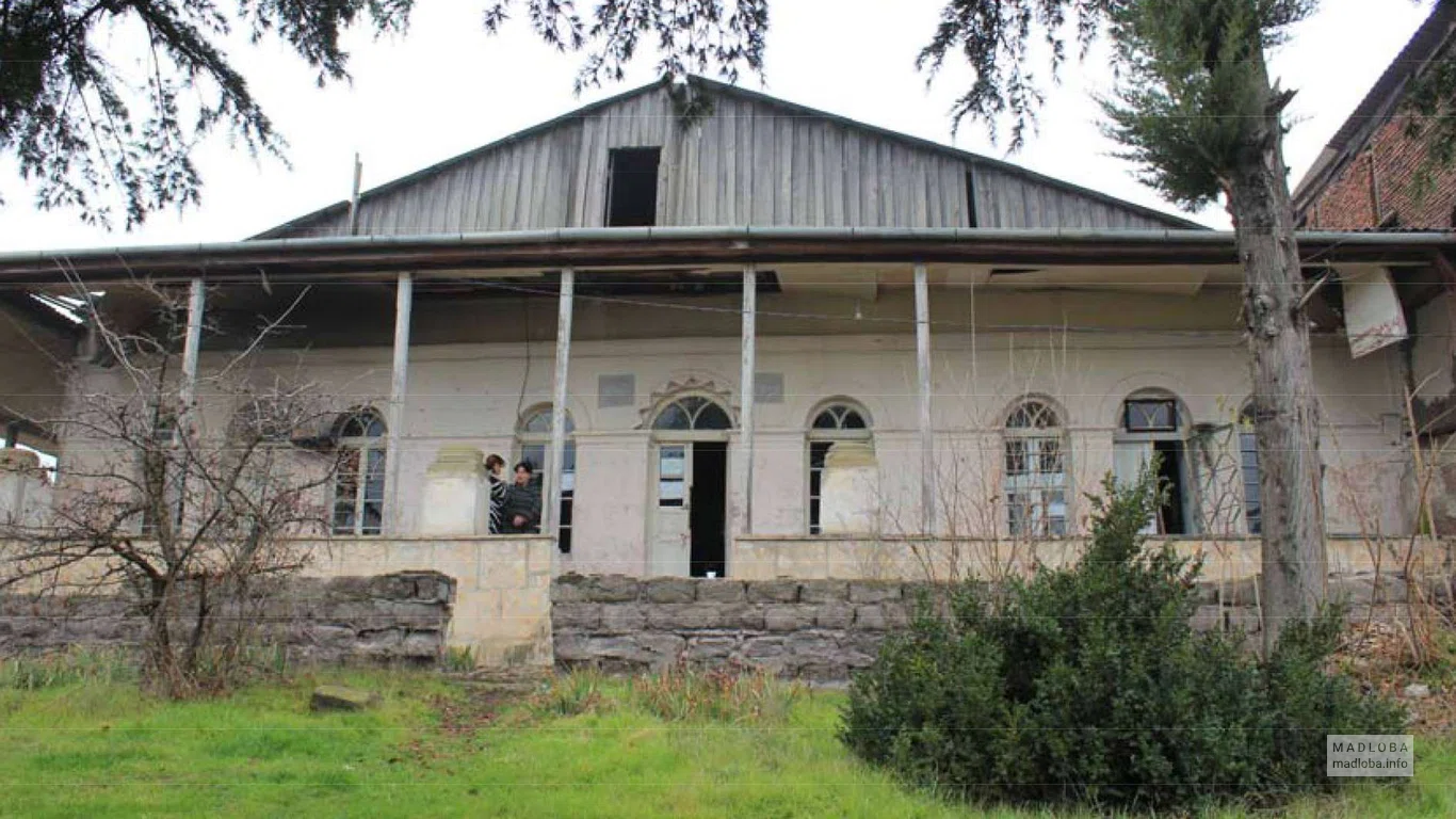 Дом-музей Александра Мелик-Пашаева в Шаумяни