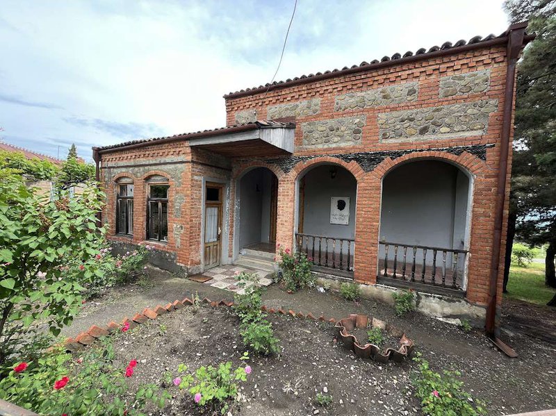 Дом-музей Сандро Ахметели - 02.jpg