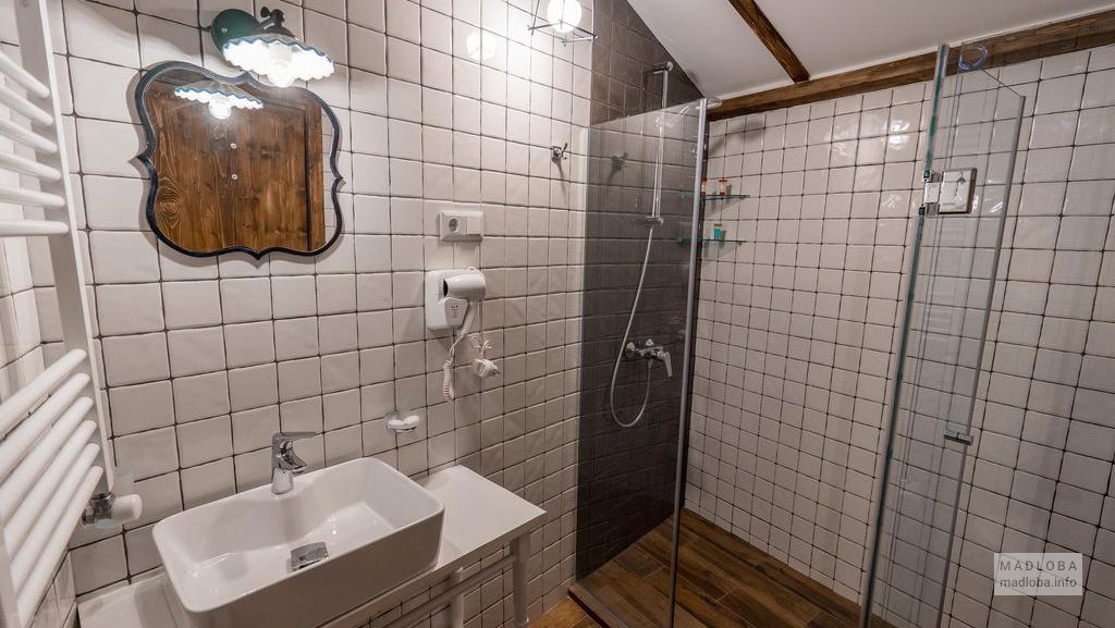 Ванная комната в Doors Meidan Design