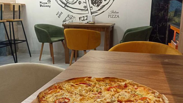 Leo d'oro pizza (food delivery)