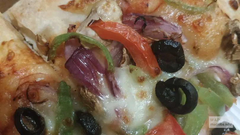 Доставка пиццы Pizza Hut Batumi