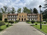 დადიანების სასახლე