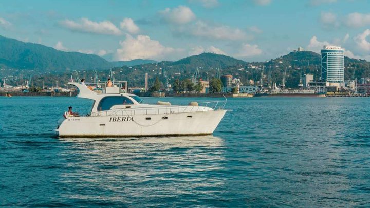 Double deck boat "Iberia"