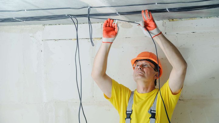 Electrician Temur Gabaidze