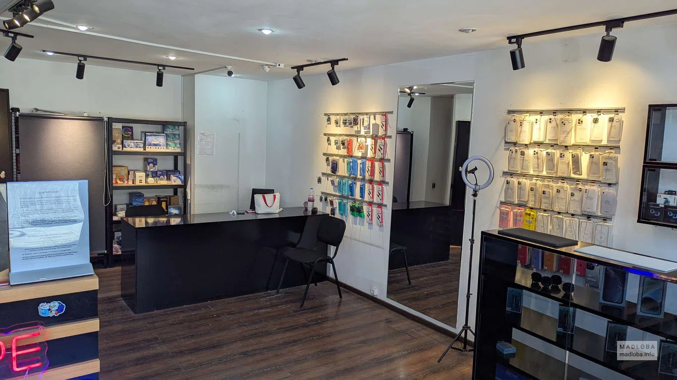 Esigareti — вейпы, одноразки и аксессуары для телефонов в Тбилиси