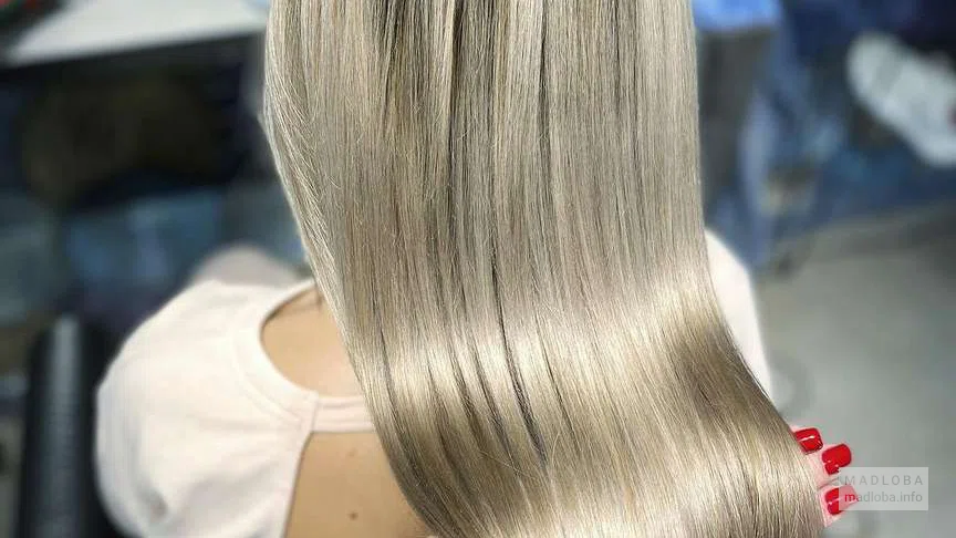 Салон красоты "Estetica" окрашивание волос