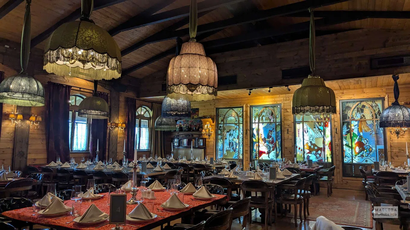 🍷 Ресторан Ethnographer в Тбилиси: вкусно, душевно и с живой музыкой