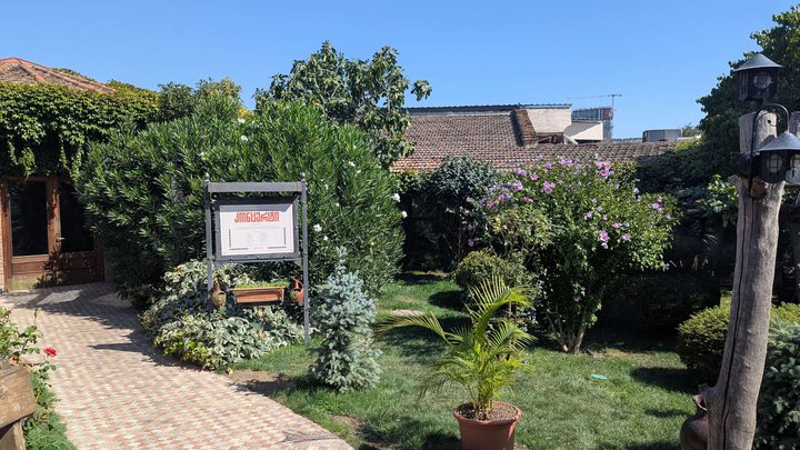 Ethnographer restaurant