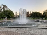 შადრევანი დადიანების სასახლის პარკში