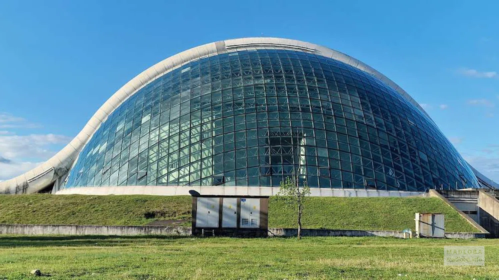 Бывшее здание парламента в Кутаиси — новый виток истории и будущий технохаб