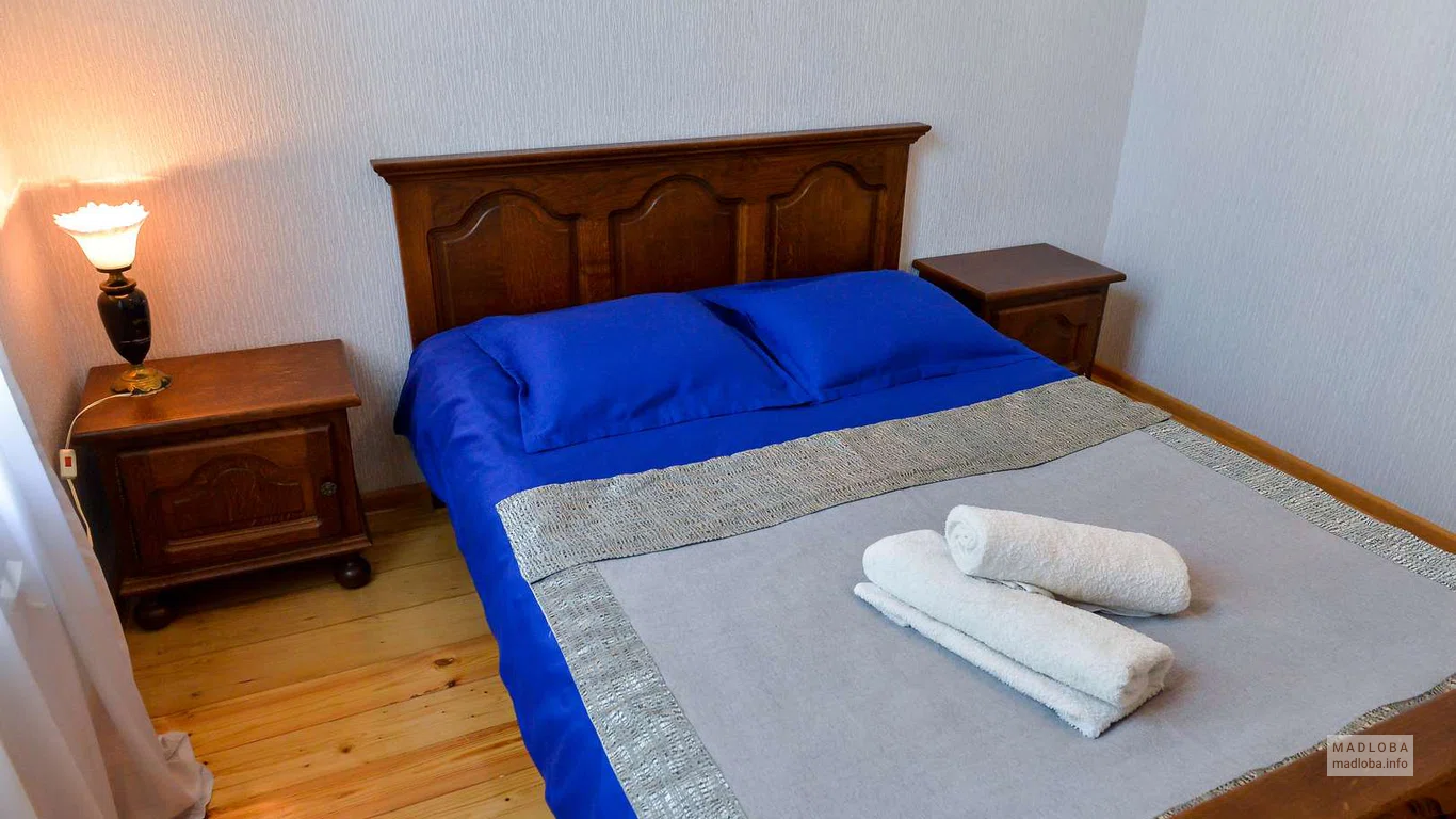 Отдельный номер с двухспальной кроватью в хостеле Friendly Guesthouse