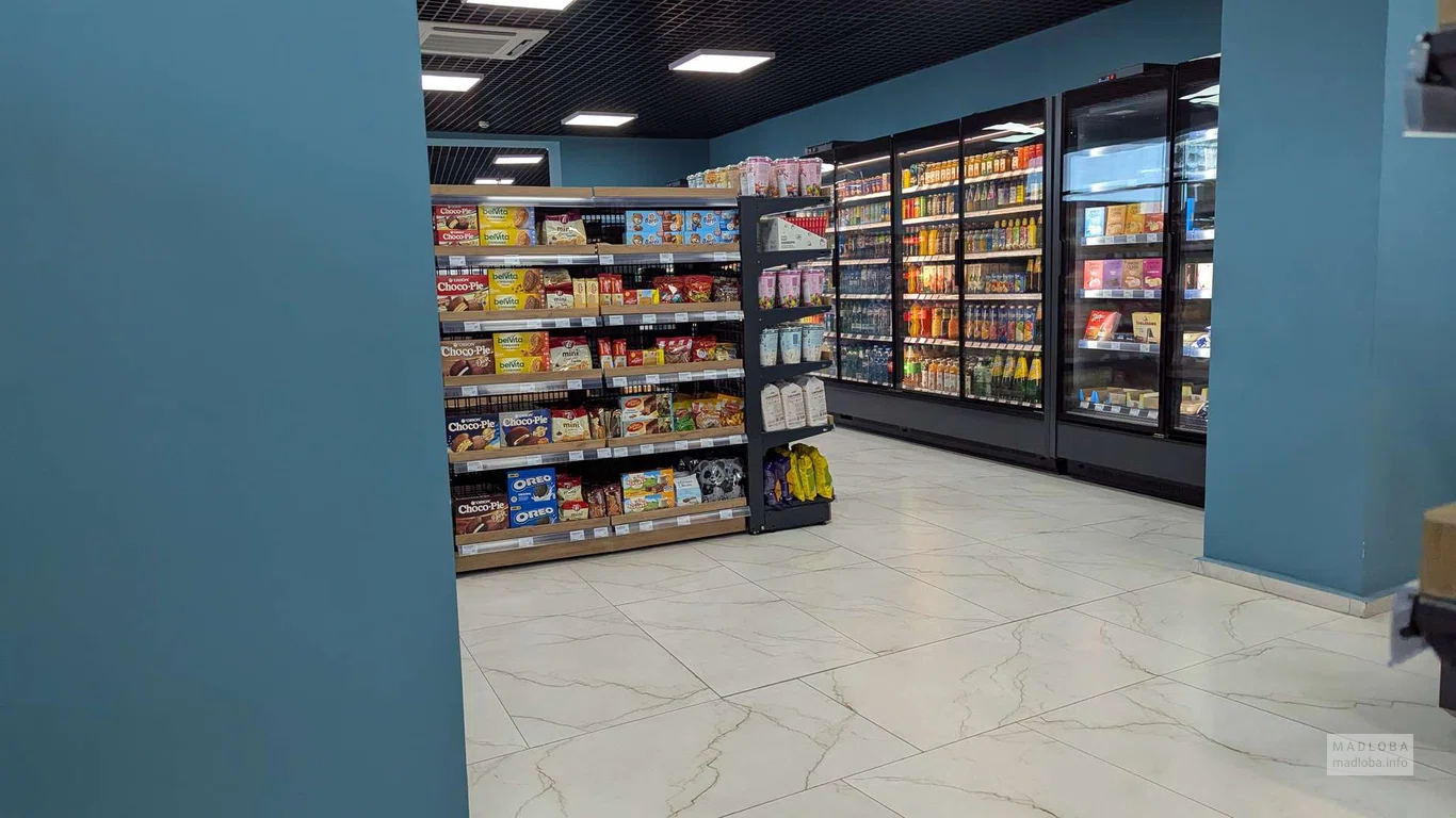 Продуктовый магазин GB Gourmet в Батуми