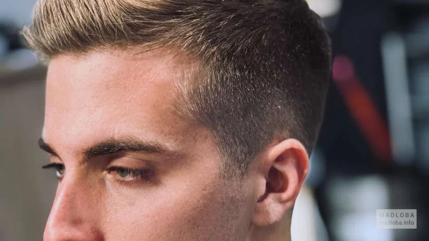 Барбершоп Gangster стрижка