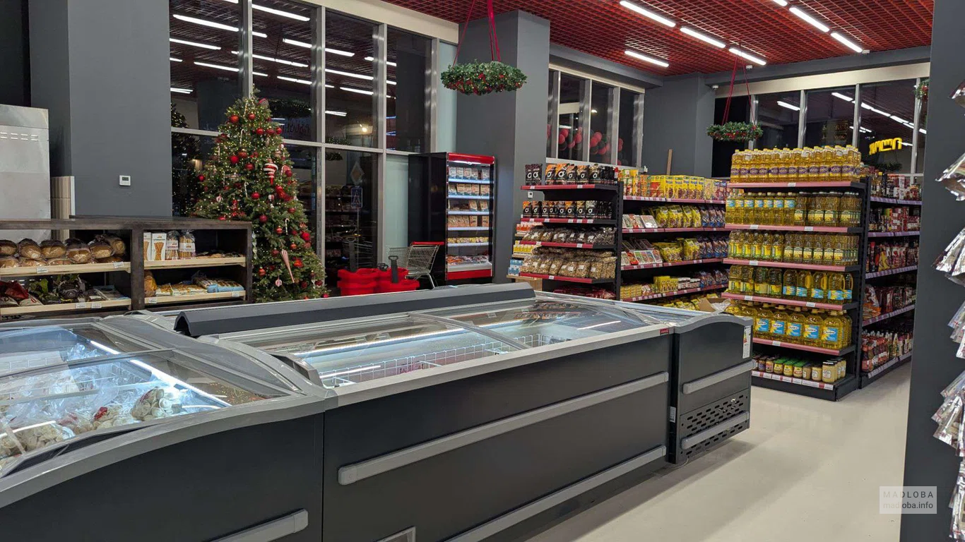 ассортимент товара в магазине Gastro Meat в Батуми