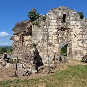 Гегутский дворец