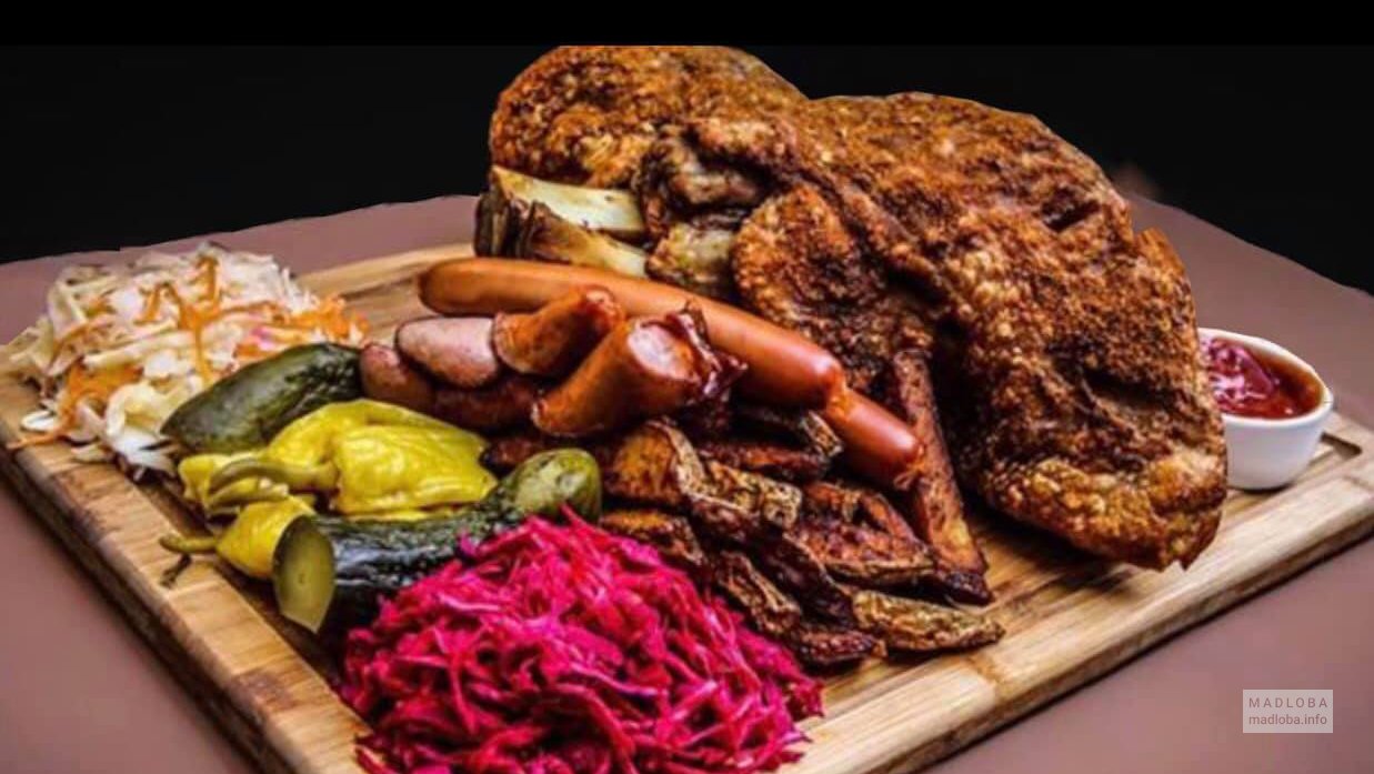 Блюдо из мяса в Georgian Gallery