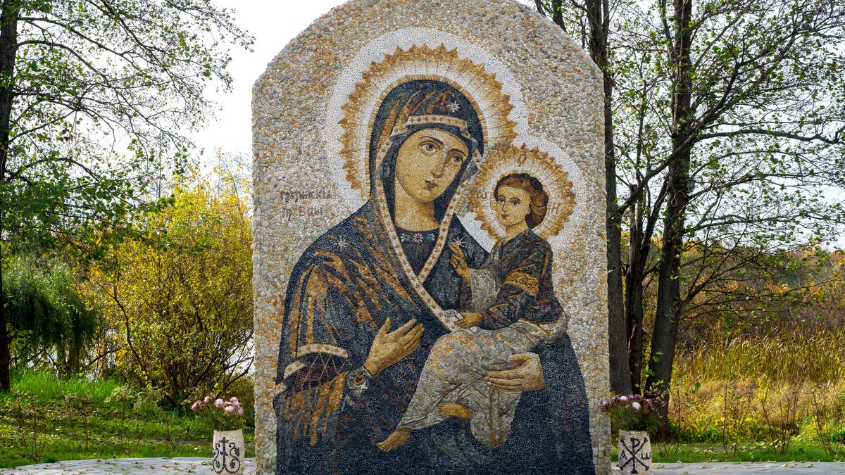Икона Грузинской Божьей матери