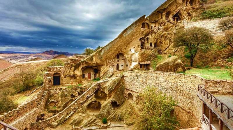 Cave in the town of Uplistsikhe