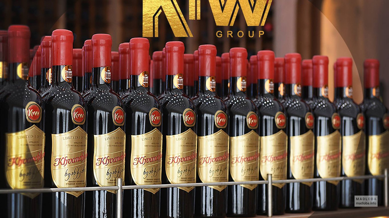 Коллекция бутылочных вин в Georgian Wine Bank