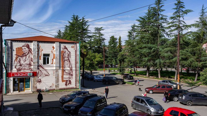 NIKO Street Art: მოცეკვავეები | ფრესკა არკანის მიერ